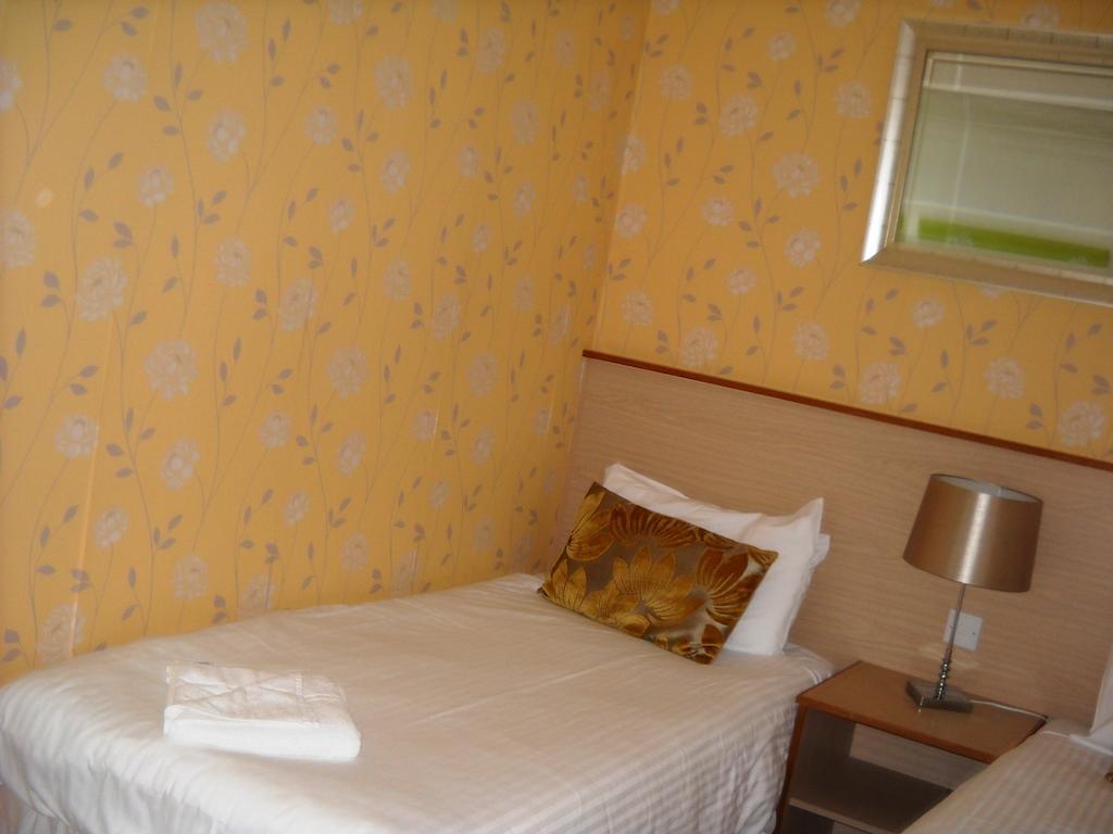 Carbeile Inn Torpoint Bilik gambar